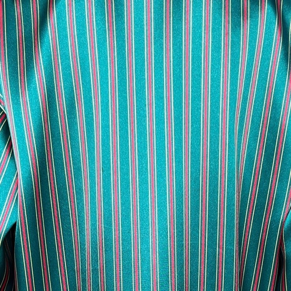 Vintage 90s Victoria's Secret Gold Label Satin Sleep Shirt in Green Size Small - Picture 3 of 4